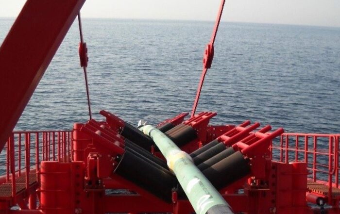 LPS-sealsleeve-for-thermoplastic-liners