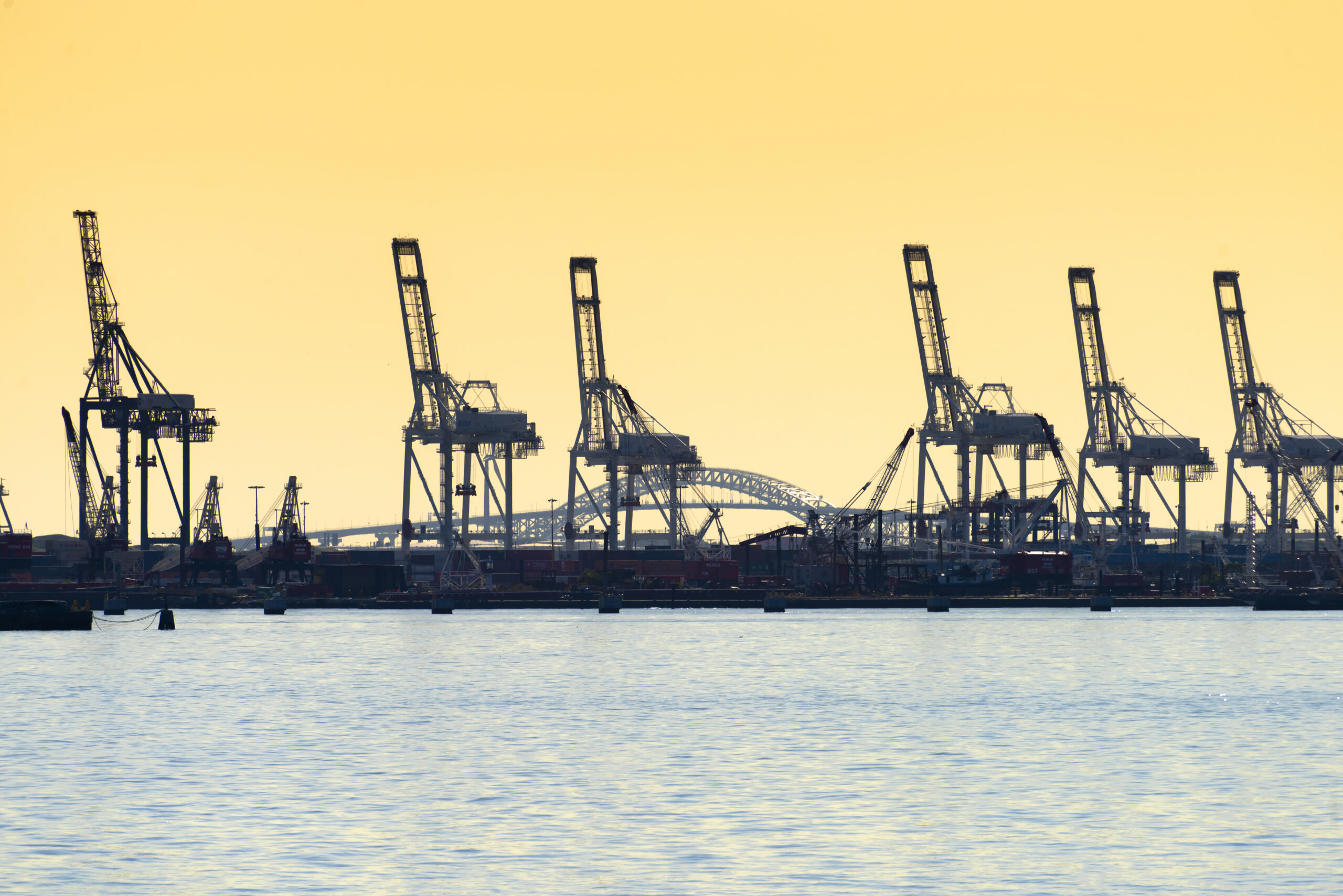 Offshore Pipeline Challenges and Internal Sleeve Solutions